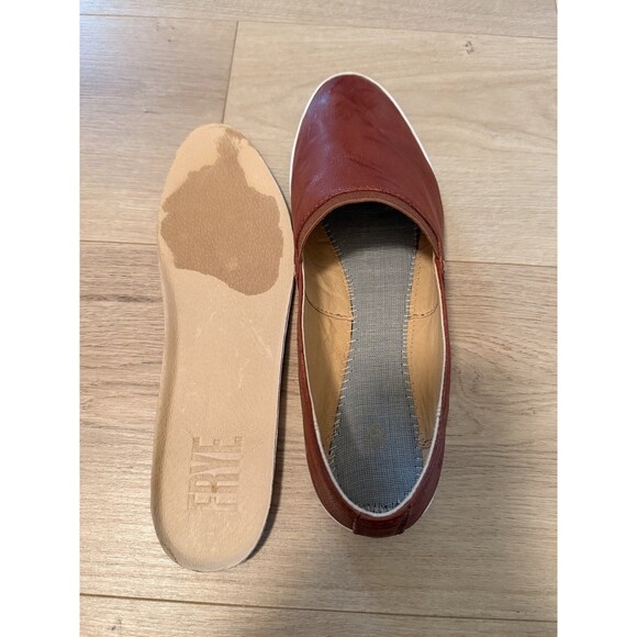 FRYE Melanie Women’s Slip-On Oyster Leather Sneaker Brick Red Flat Ballet Shoe 8 - Picture 4 of 9